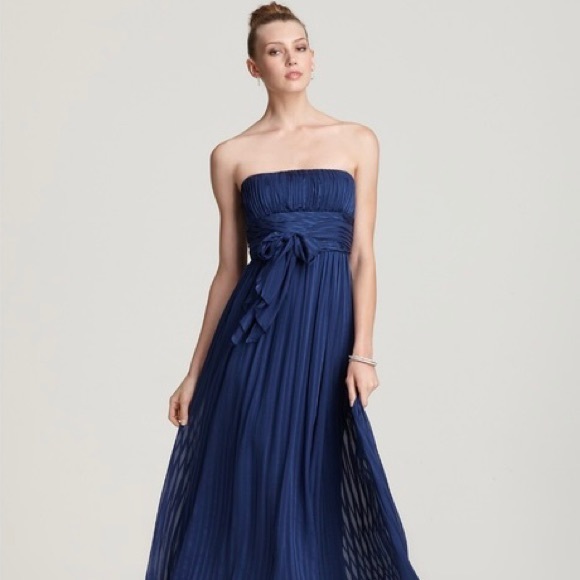 bcbg navy blue strapless dress NWT BCBG NAVY BLUE STRAPLESS RUCHED HIGH AND LOW DRESS SZ XS